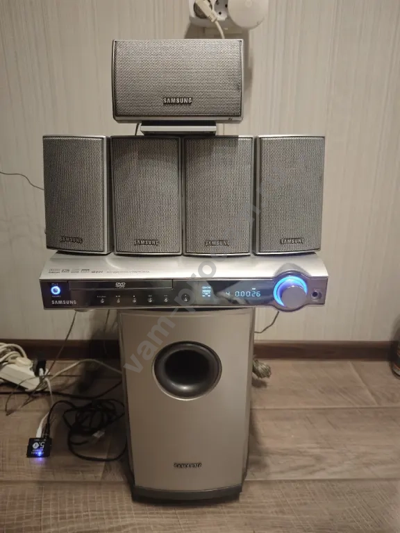 мощный центр Самсунг с 2 aux,bluetooth,fm