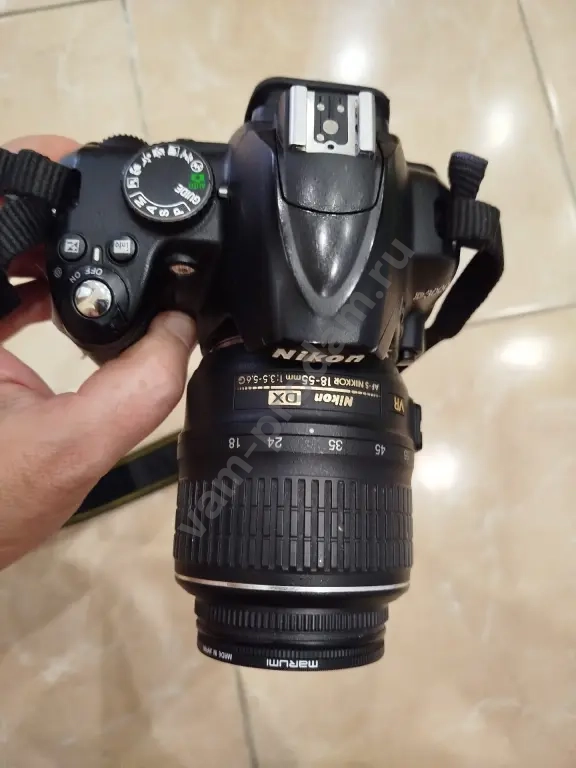 Зеркальный фотоаппарат Nikon D3000 + кит объектив 18-55