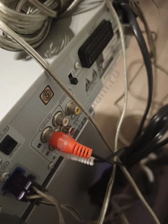 мощный центр Самсунг с 2 aux,bluetooth,fm