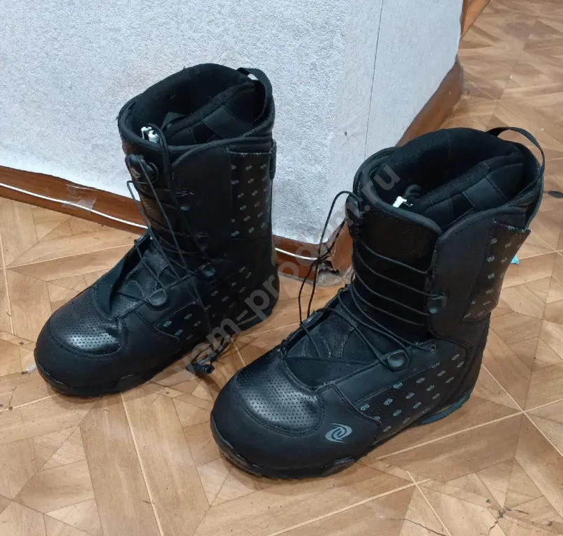 Сноубордические ботинки