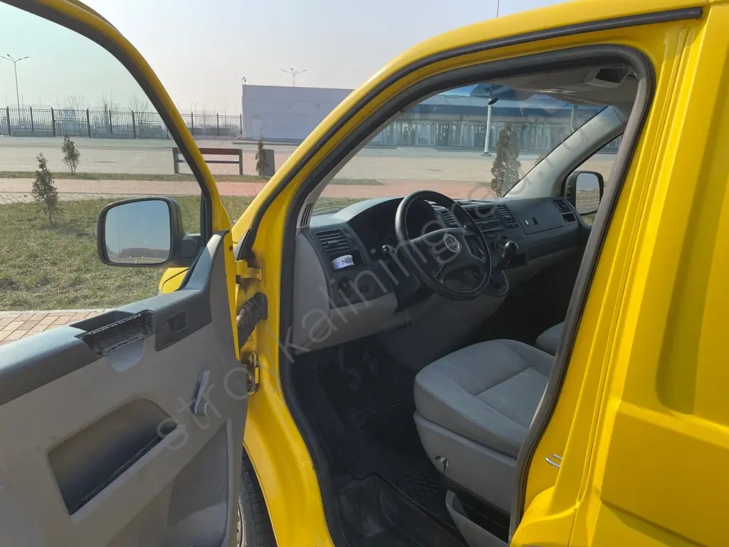 Аренда автомобиля Volkswagen Transporter