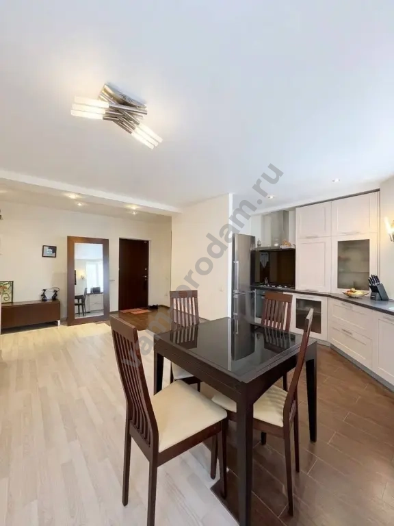 2-к. квартира, 58 м², 9/10 эт.