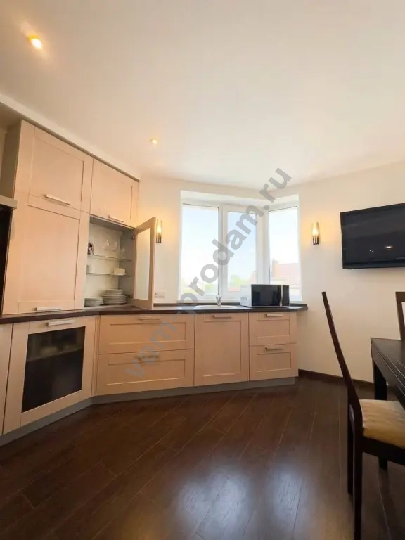 2-к. квартира, 58 м², 9/10 эт.