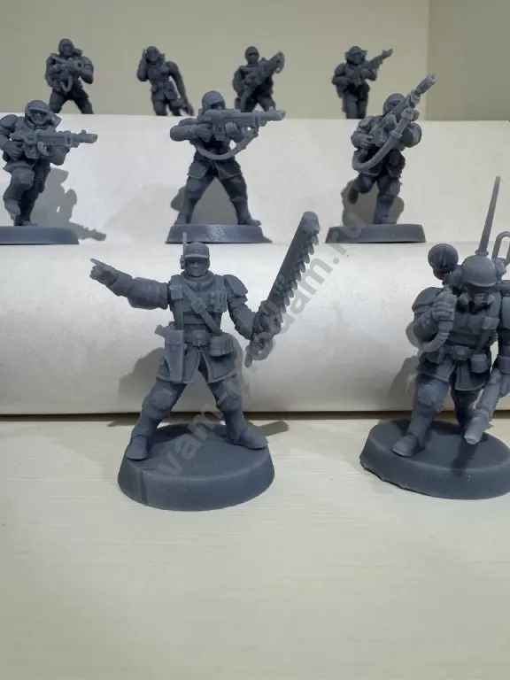 Warhammer 40000 Миниатюра Cadian Shock Troops