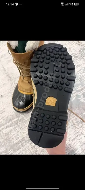 Женские ботинки зимние Sorel Caribou WP