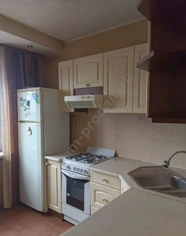 2-к. квартира, 47 м², 9/9 эт.