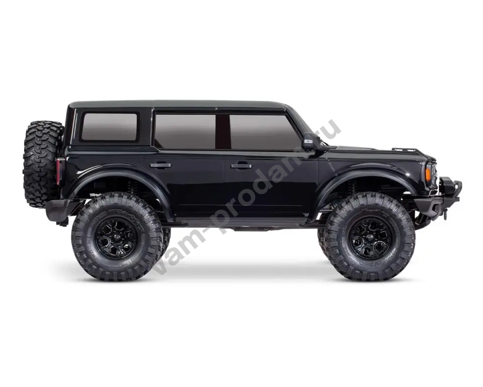 Traxxas TRX-4 1/10 Trail Crawler Truck w/2021 Ford Bronco Body (Shadow Black) & TQi 2.4GHz Radio