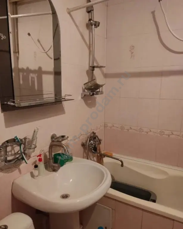 2-к. квартира, 47 м², 9/9 эт.