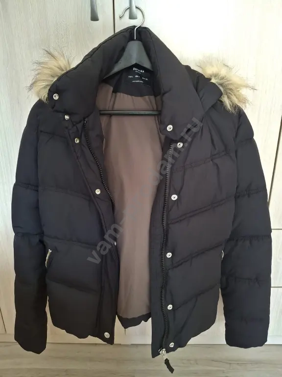 Куртка женская Bershka