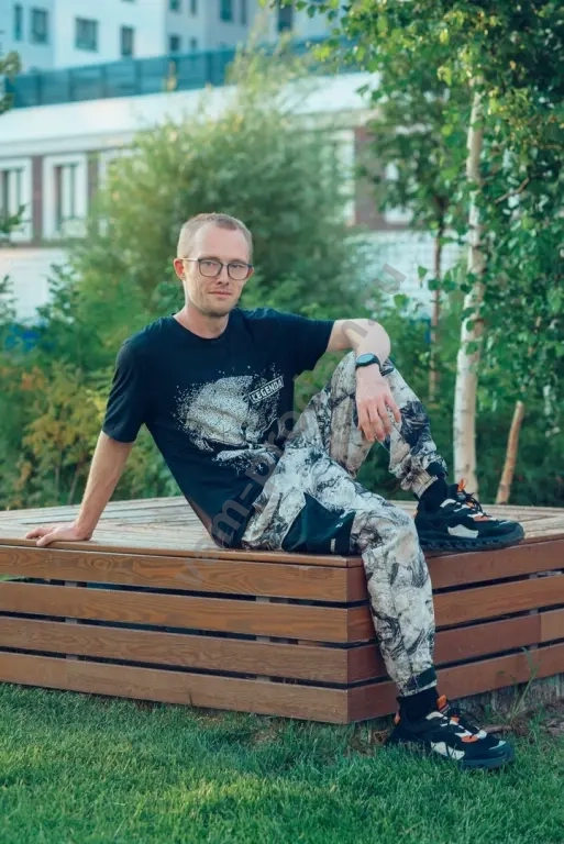 Актёр для массовки