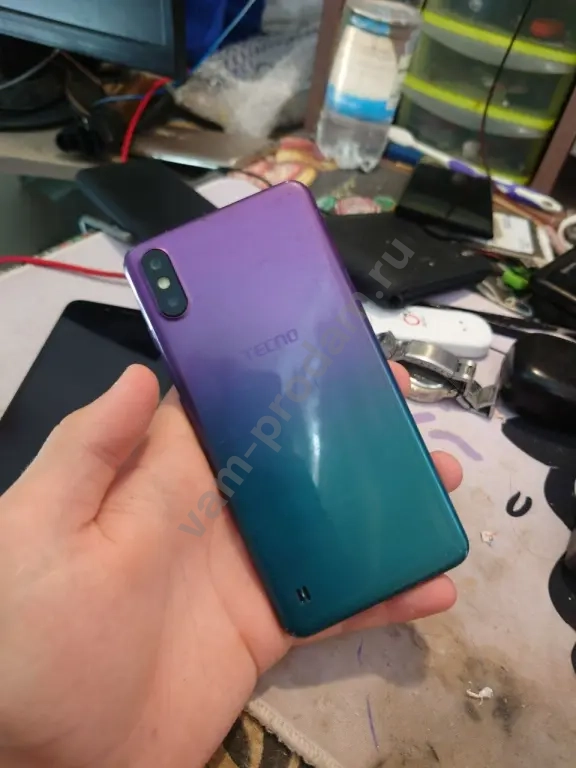 смартфон Tecno