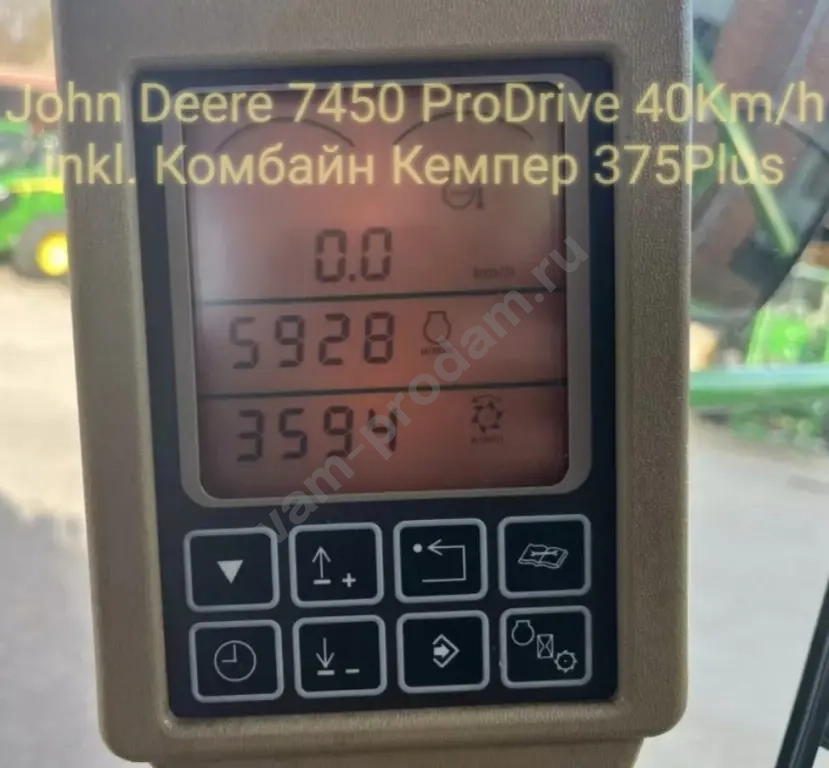 Продается самоходный кормоуборочный комбайн John Deere 9700i + жатка Kemper 475Plus
