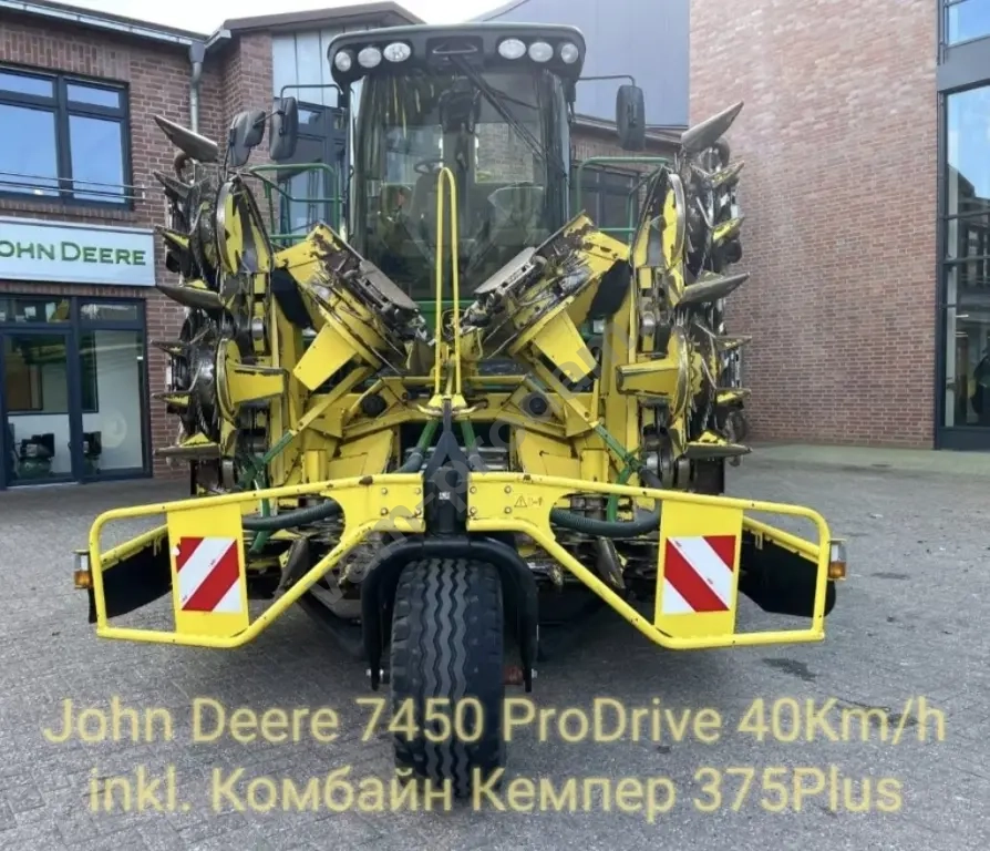 Продается самоходный кормоуборочный комбайн John Deere 9700i + жатка Kemper 475Plus