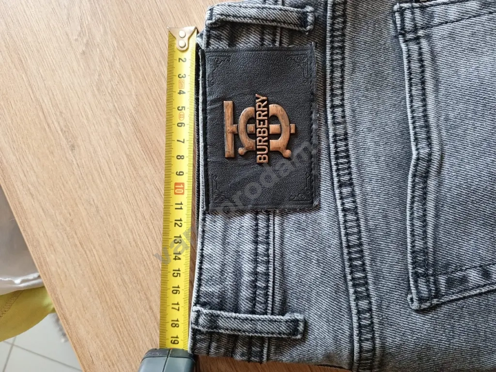 Джинсы Burberry Logger (серые), размер W32 L32, идеальное состояние