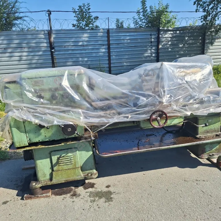 Токарный станок