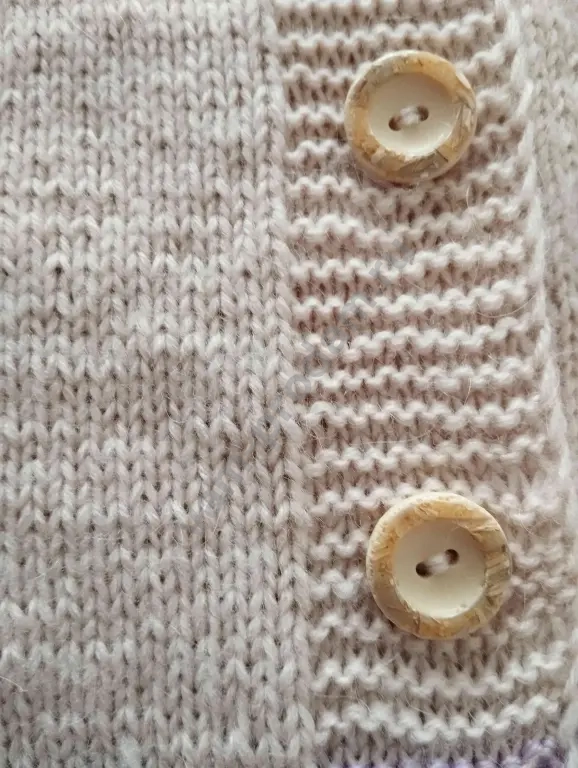 короткий гардиган