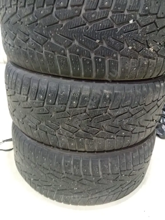 шины зимние 235/55 r17