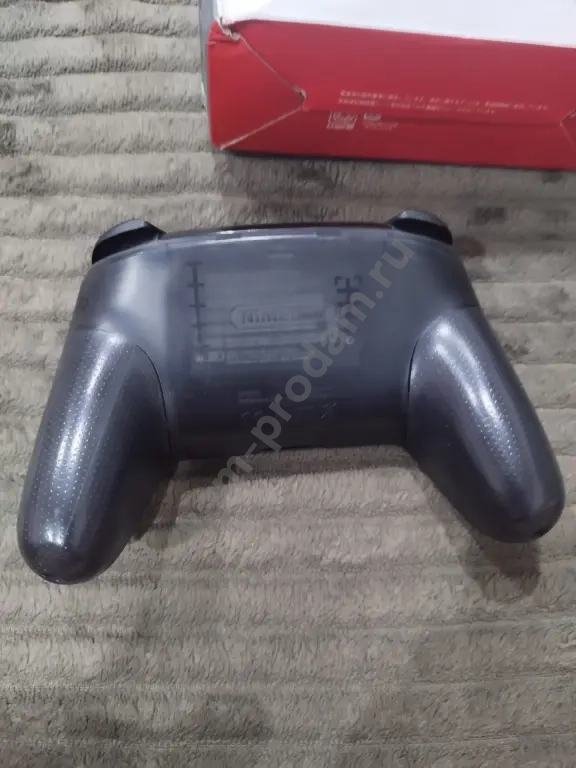Nintendo Switch Pro Controller