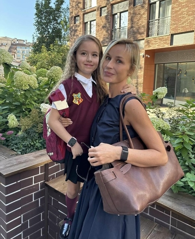 Полина Гагарина объяснила, почему долго скрывала дочь: «Если бы написали, что он…