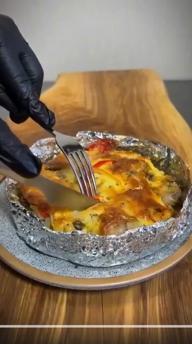 **МЯСНОЕ БЛЮДО С ОВОЩАМИ В ДУХОВКЕ** 😋👏

Идеальный вариант для ужина, который …