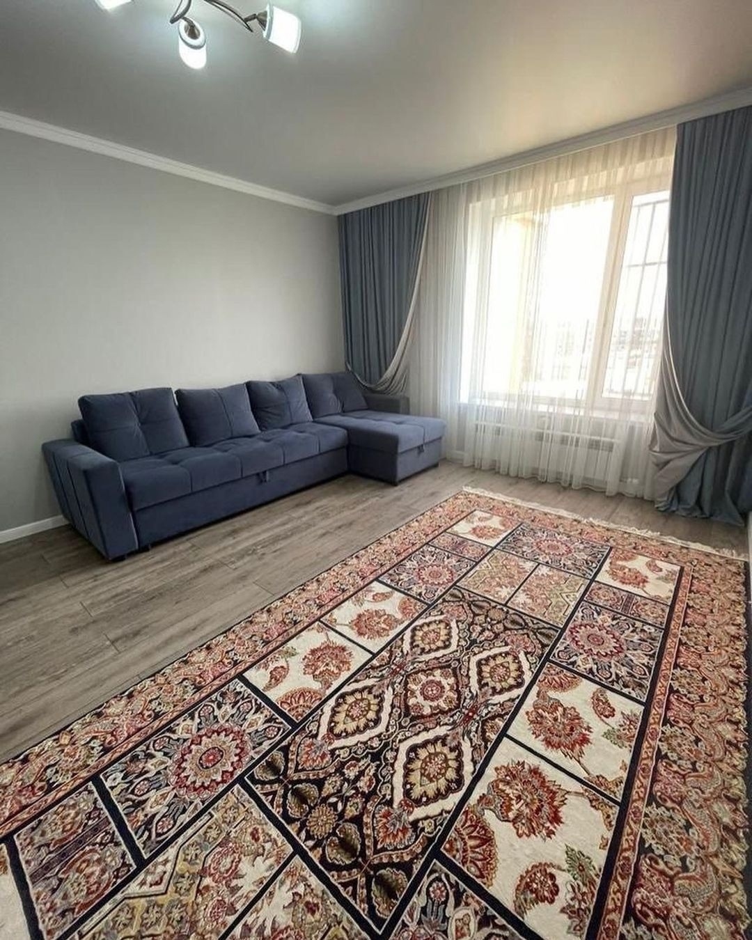 Трехкомнатная квартира, площадью 83 кв.м.
