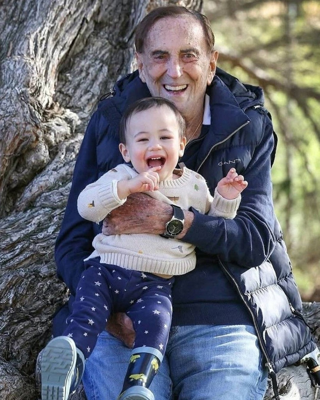 Доктор Джон Льюин, 93-летний специалист по антивозрастной медицине, и его жена Ж…