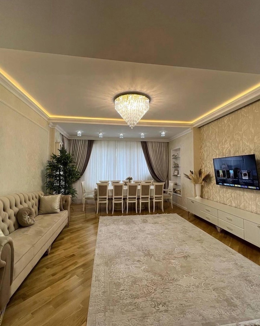 Классический интерьер квартиры.