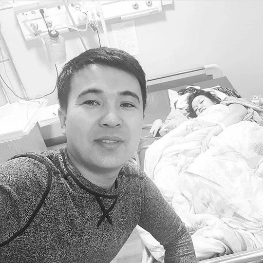Казахстанец 15 лет изменял - когда жена умерла от рака, нашел в ее дневнике запи…