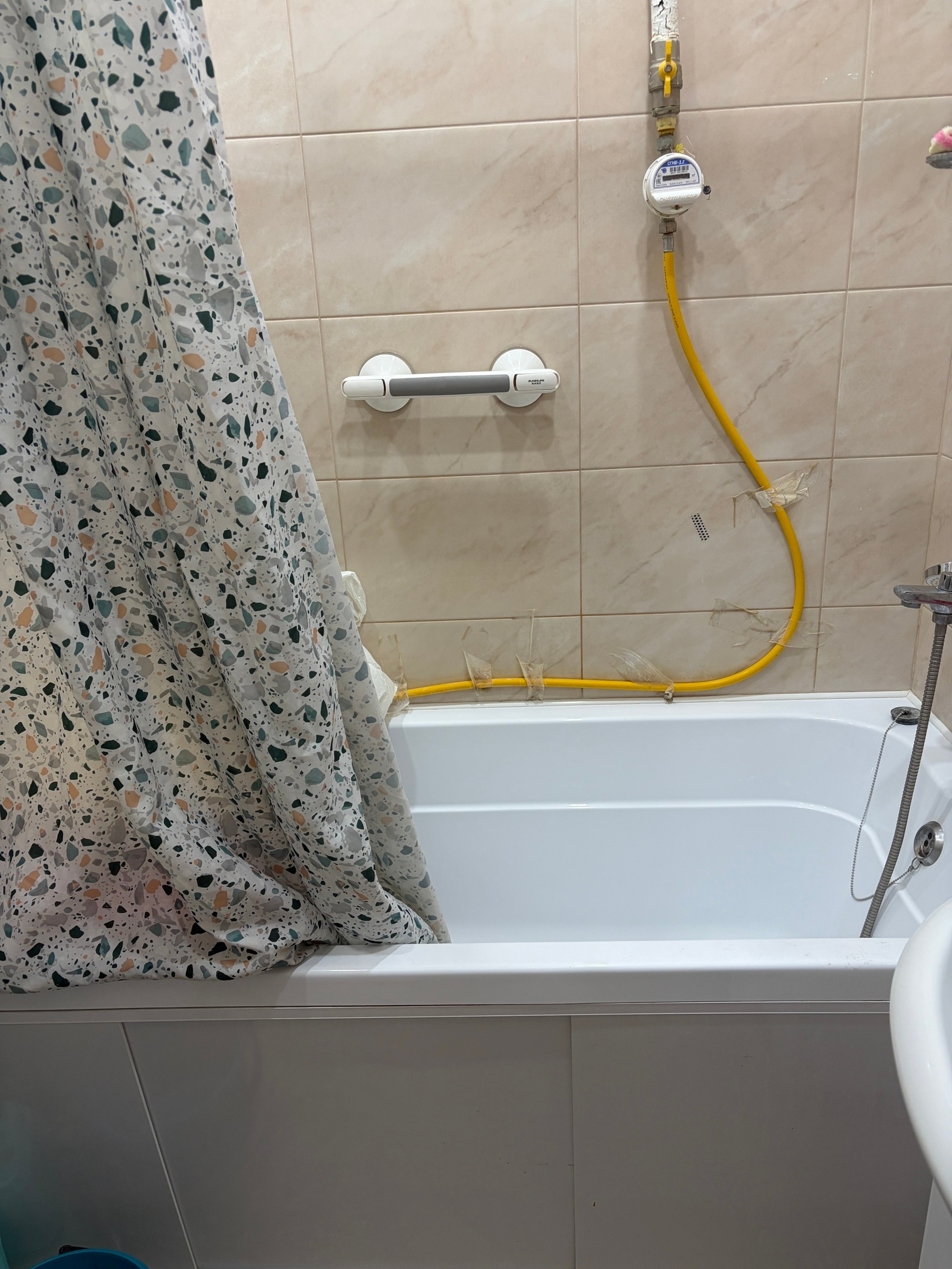 Добрый день! Нужно поменять счетчик на газ.колонке на тот, у которого большая пр…