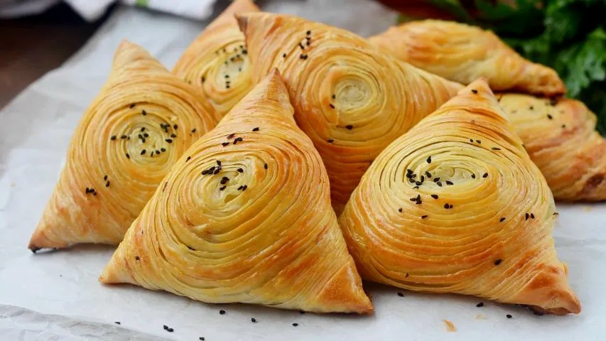 🍽 Ленивая самса — вкусная выпечка к чаю! ☕ 
#готовка #рецепт #кулинария #еда #с…