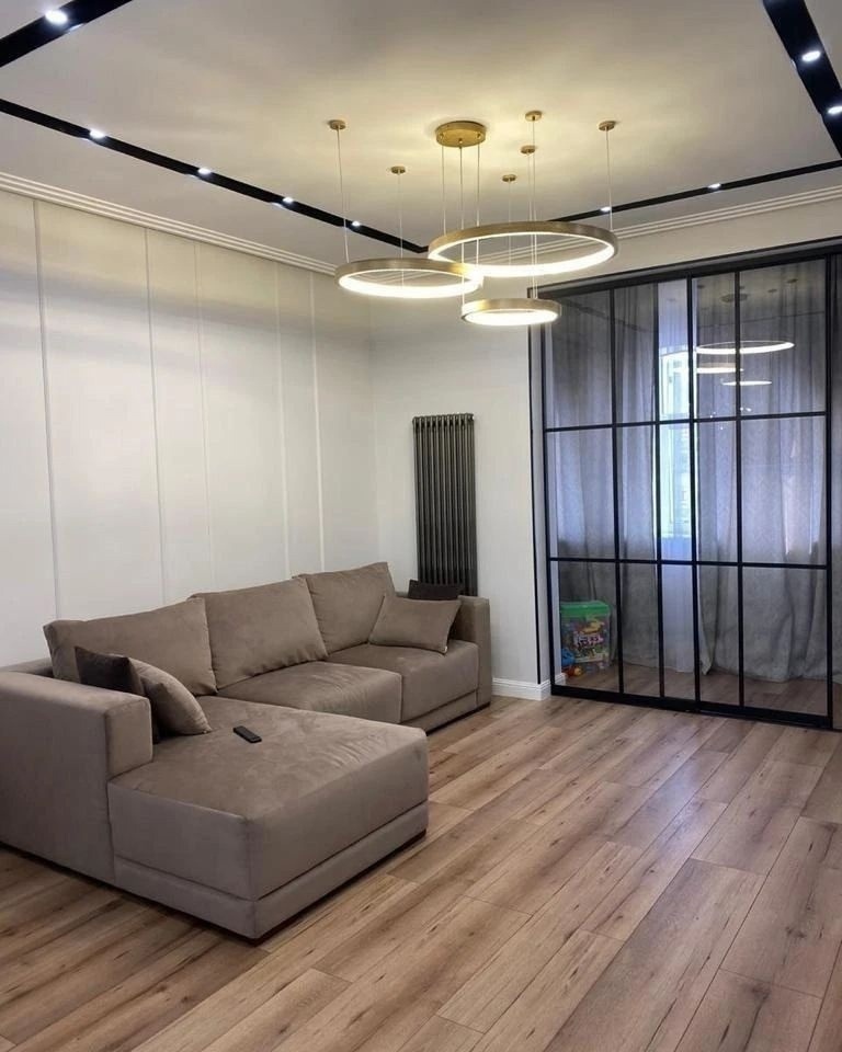 2 комнатная квартира, площадь 66,4 м2.