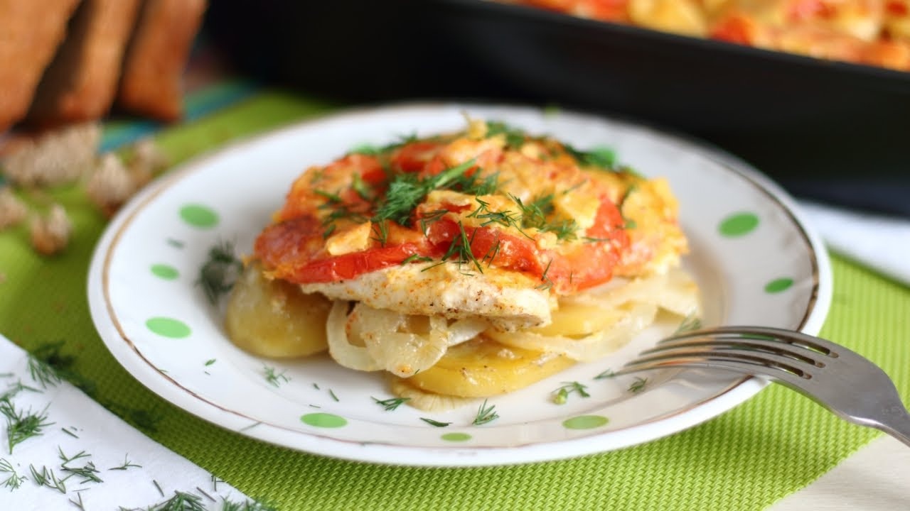 🥔🍗🧅 Картофельная запеканка с курицей и луком в духовке 🧑‍🍳✨ 
Ингредиенты: 
…