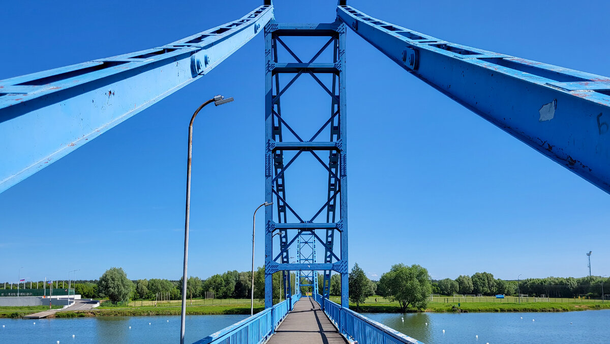 Крымский мост через озеро Бельское