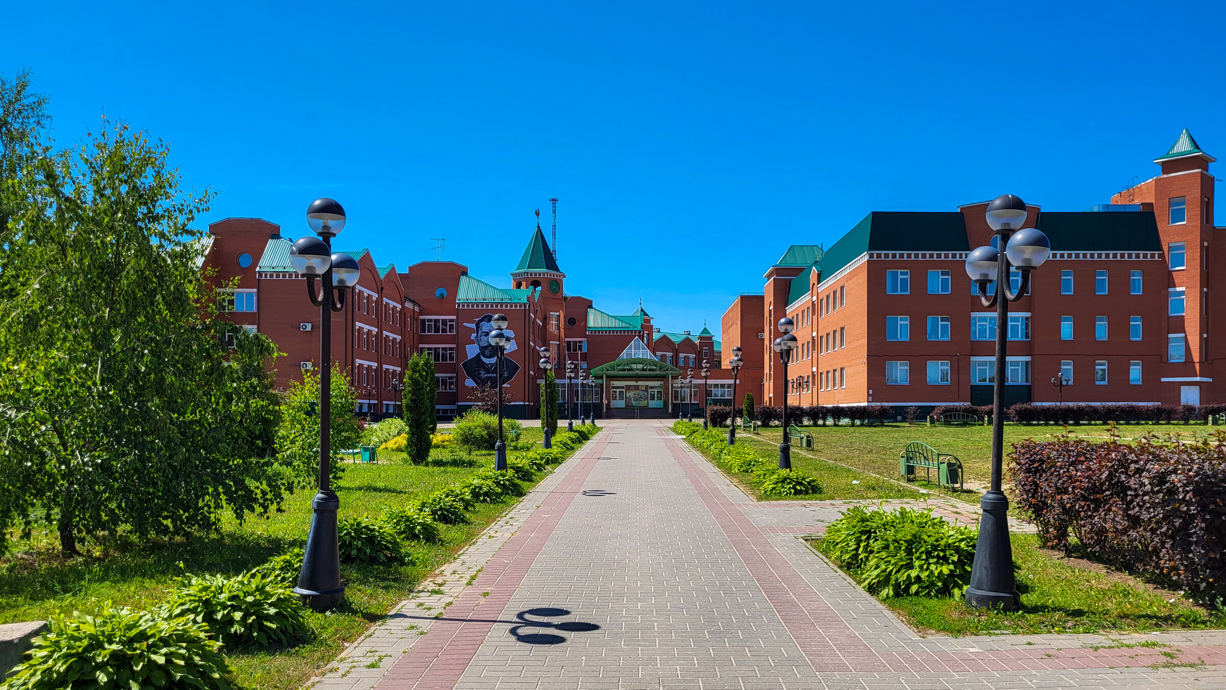 Гимназия имени А. А. Пушкина