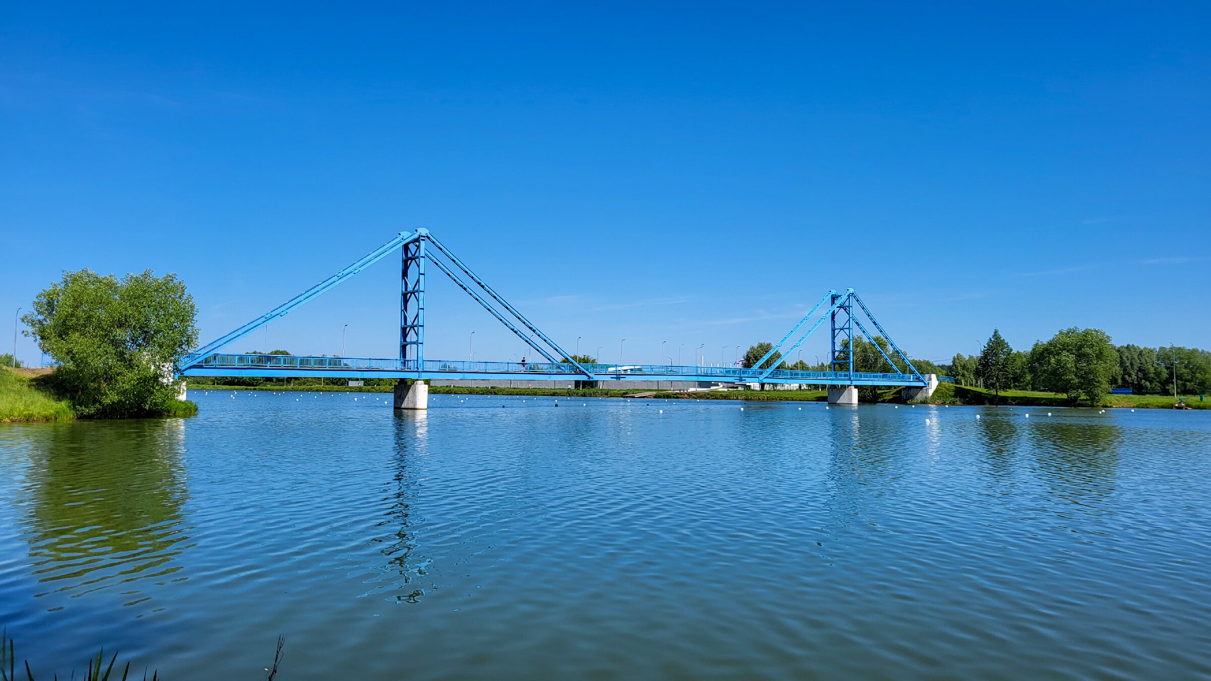 Крымский мост через озеро Бельское