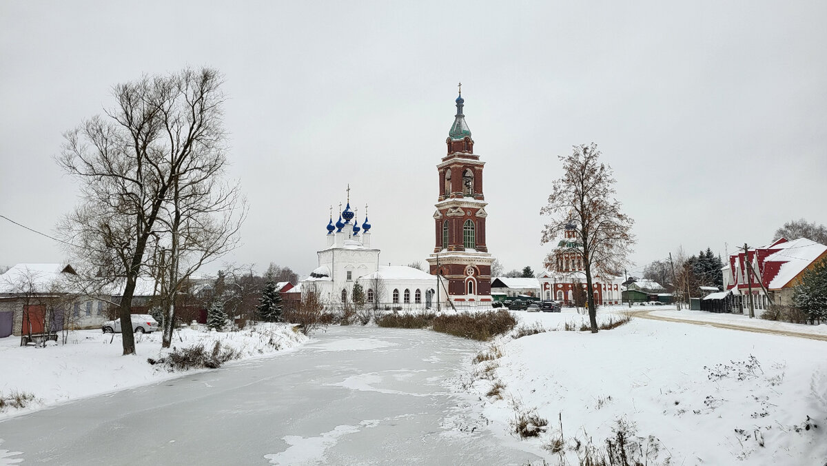 Церковь Покрова Пресвятой Богородицы и Церковь Никиты Великомученика