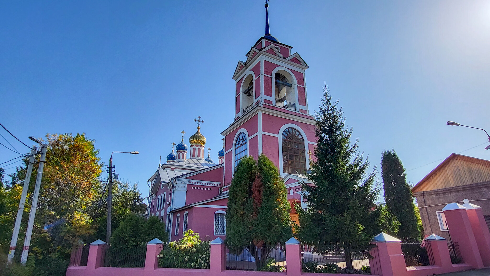 Церковь Флора и Лавра