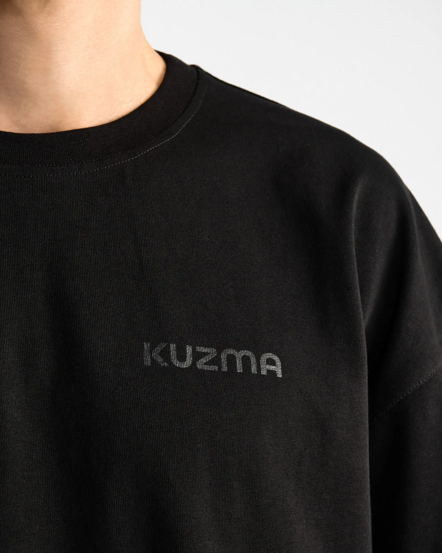 Футболка kuzma / Начало / черная