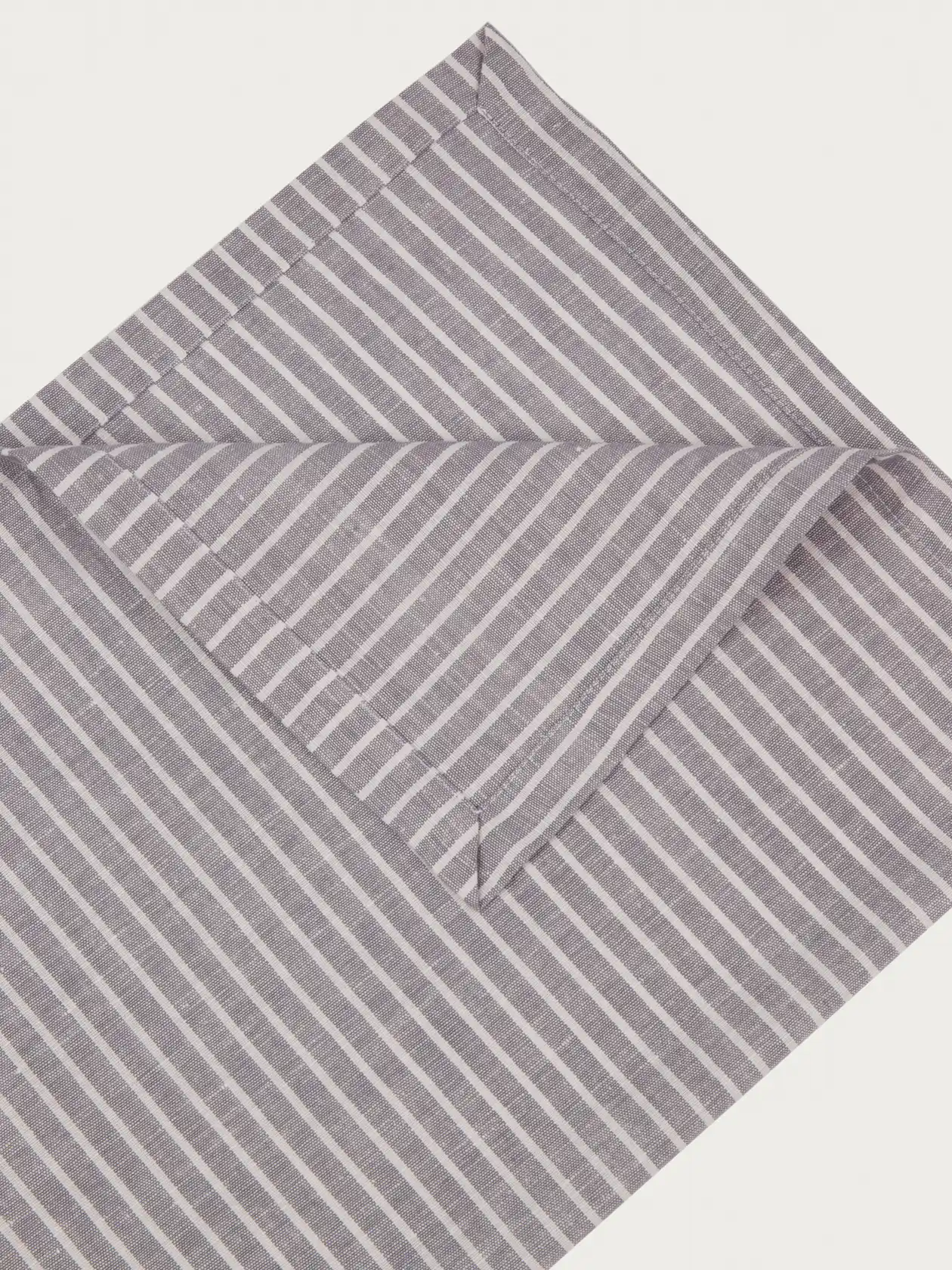 Полотенце кухонное изо льна в полоску серое (45x65)