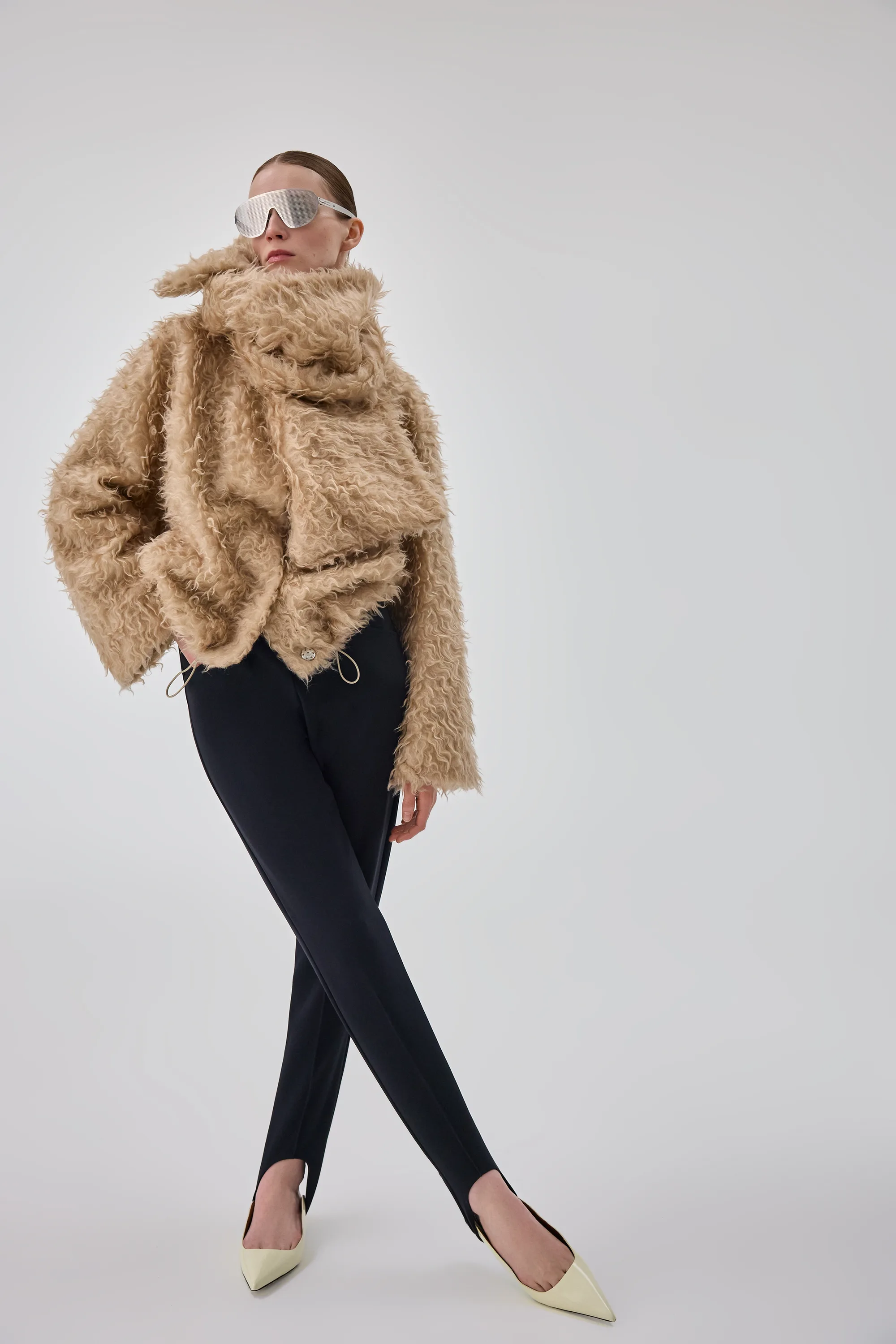 Бомбер Жучка