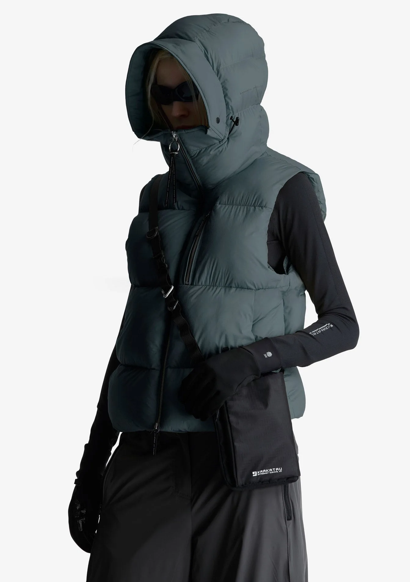 Пуховый жилет ROOK Qu490