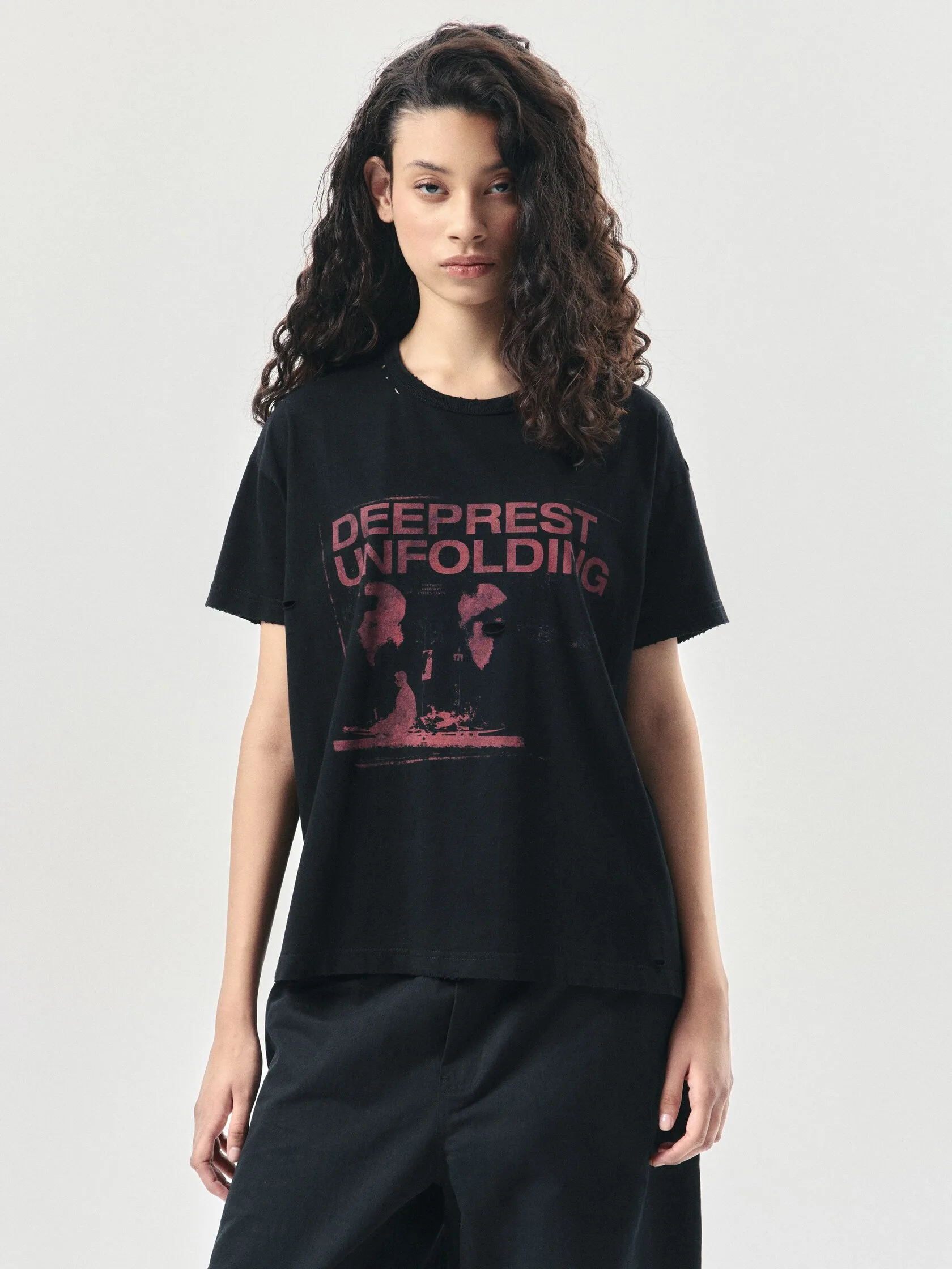 Футболка UNFOLD
