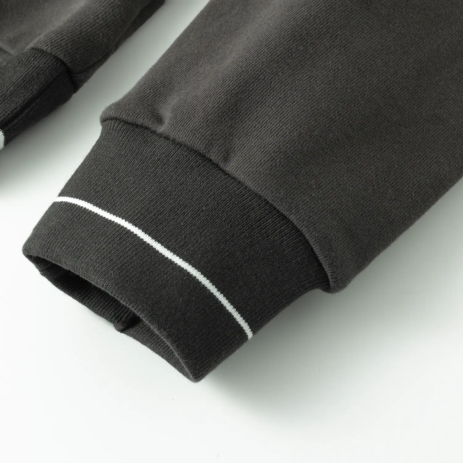 СВИТШОТ YMKASHIX FOUR STRIPES
