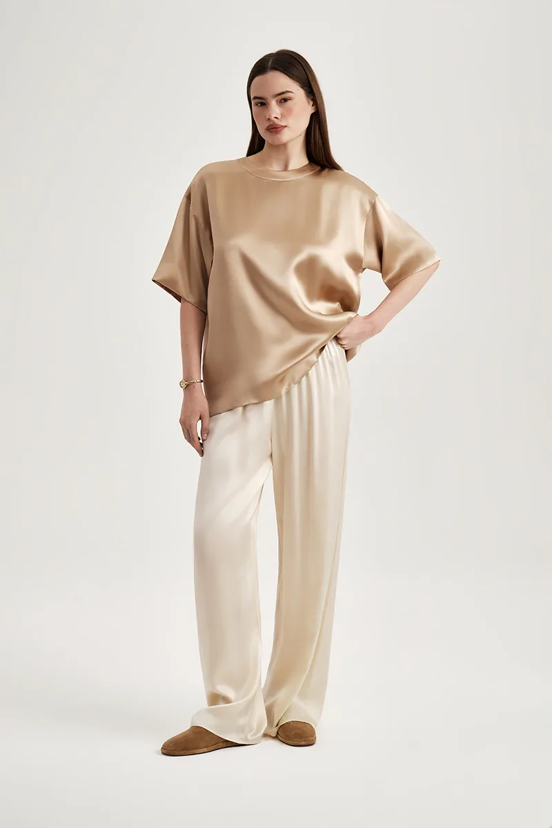 Блуза из шёлка Essential Silk Tee sand