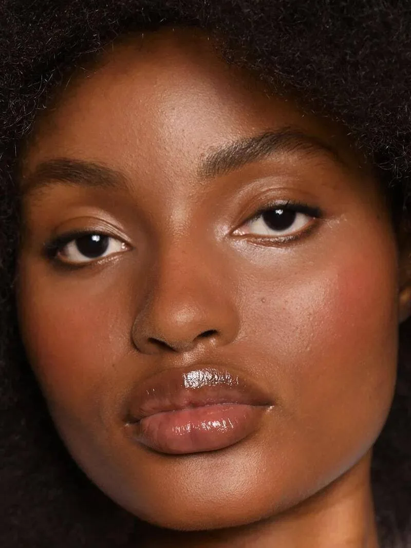 REFY LIP GLOSS ОТТЕНОК ROSEWOOD