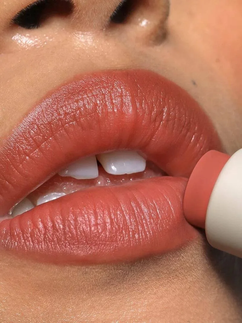 REFY LIP BLUSH ОТТЕНОК CINNAMON
