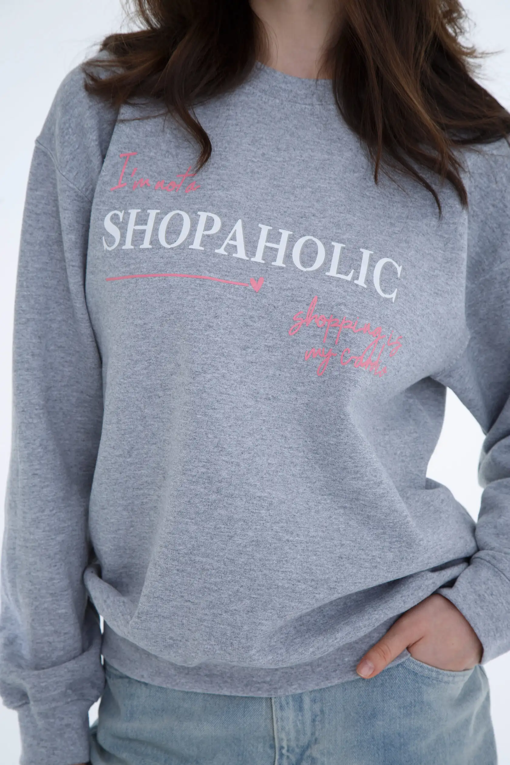 Свитшот серый Shopaholic