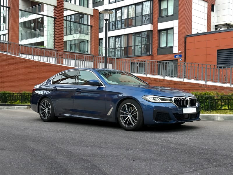 BMW 520i