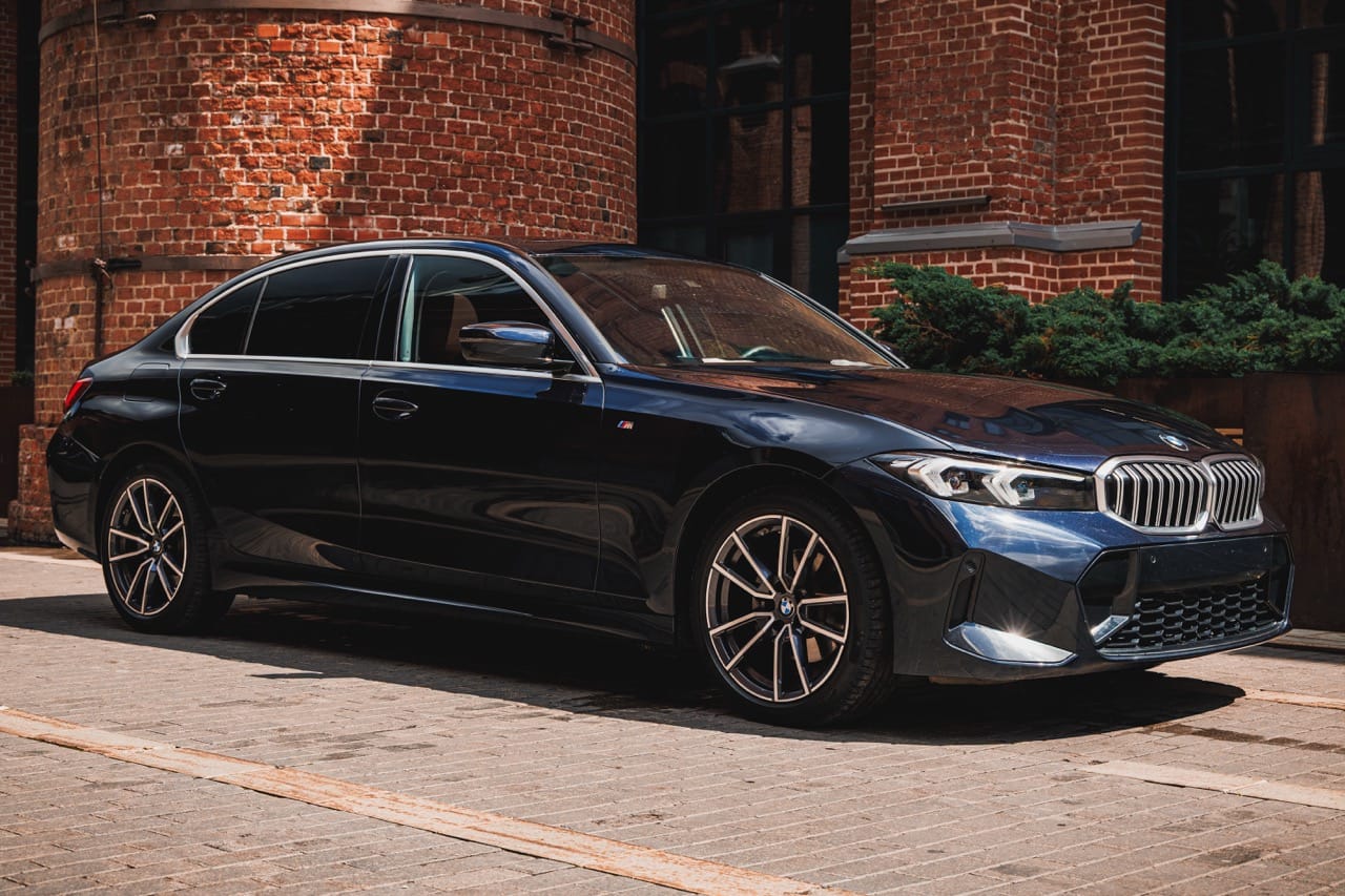 Bmw 320 Li Sapphire Black
