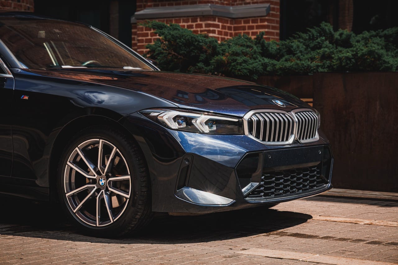 Bmw 320 Li Sapphire Black